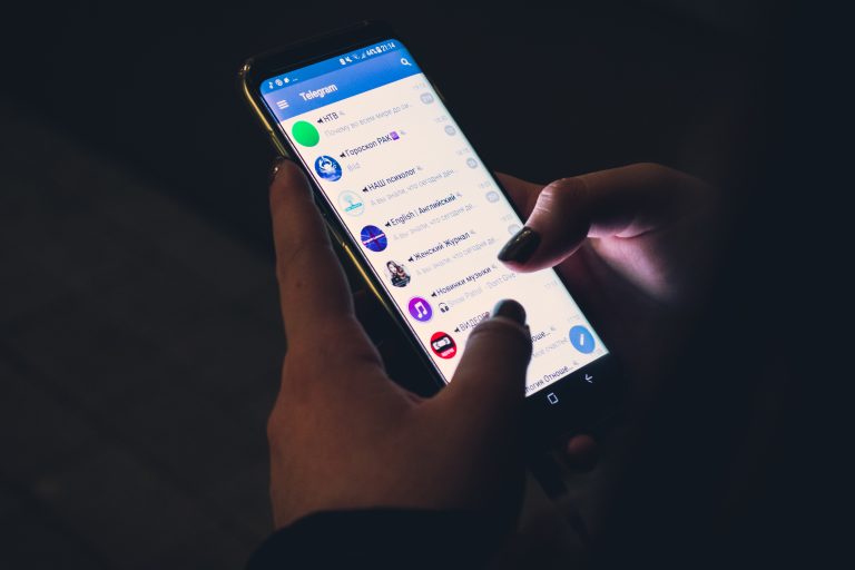 3 ways to check text messages online for free simple author box