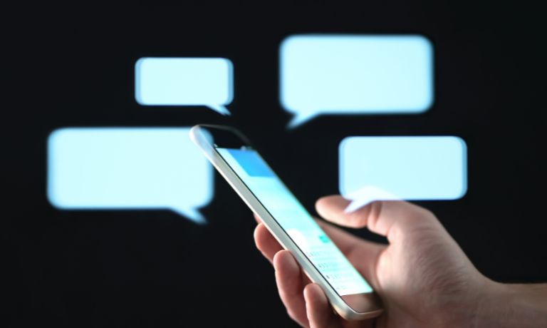 What Does the Gear Icon Do in Messenger