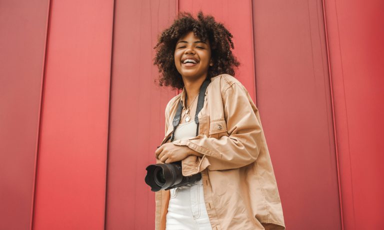 7 Best Websites Offering Free Photos for Commercial Use