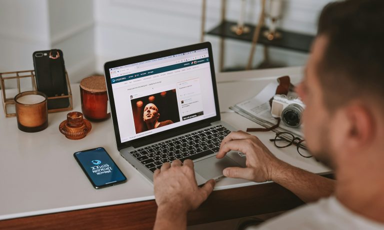 NoCramming Review: The Go-To Guide for Essay Help Platforms