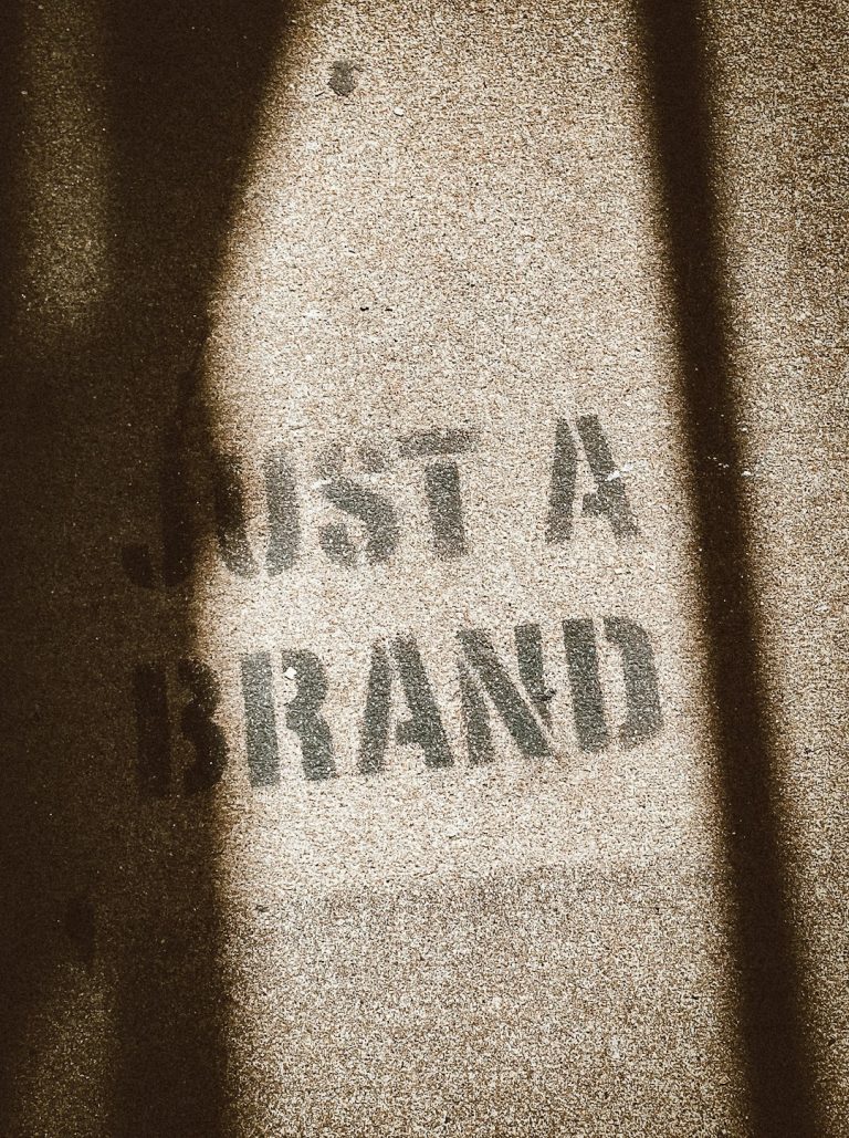 14 Logo Generator Tools to Build Your Brand Fast – Simple Author Box