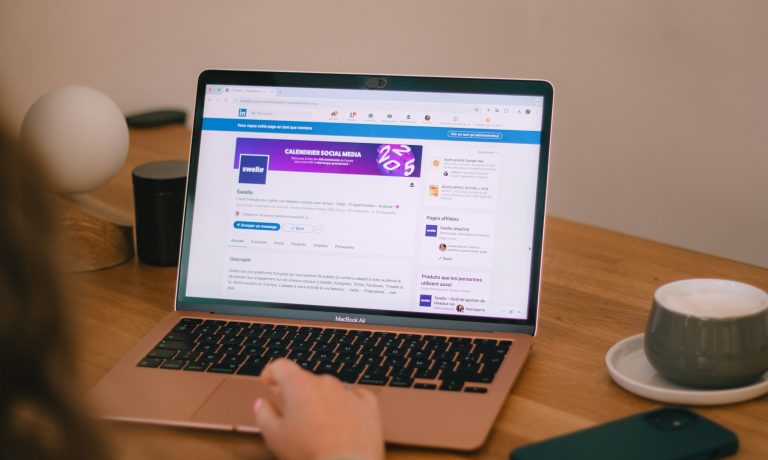Top AI-Powered Customer Support Tools for Ecommerce Businesses